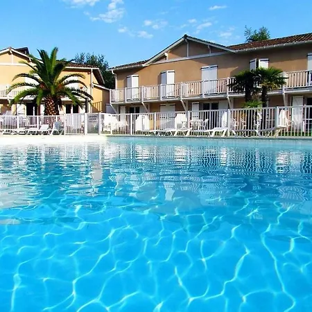Apartment Duplex Avec Piscine Sur *