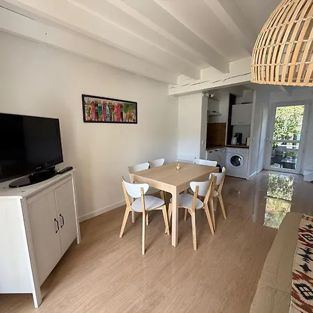 Duplex Avec Piscine Sur